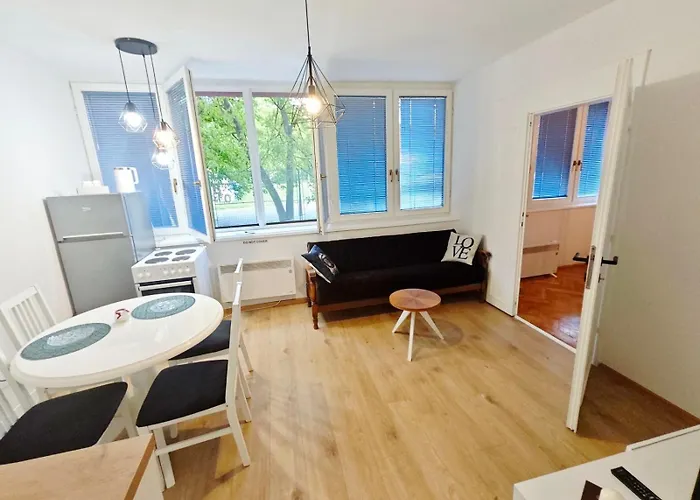 Ema - Cozy Near Wilsons Promenade Apartamento Sarajevo